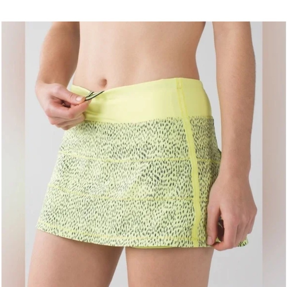 Lululemon Pace Rival Dottie Dash Skirt in Clarity Yellow